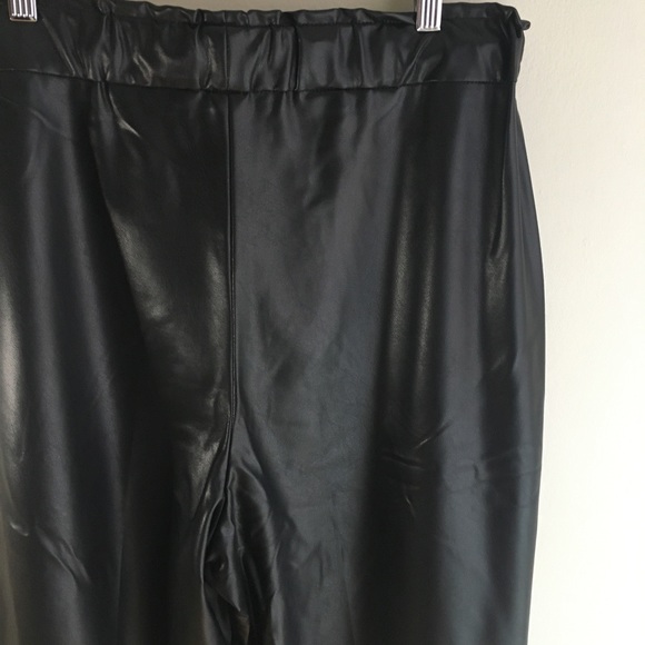 Joseph Ribkoff Faux Leather Culottes - Picture 7 of 9